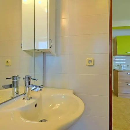 Komfortable Bozica 1 By Interhome Appartamento *